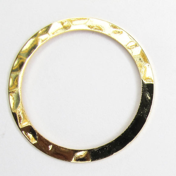 Metal 25mm ring hammered NF GLD 6p