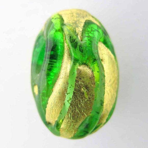 Vg h/made 23x15mm oval green/gold 2p