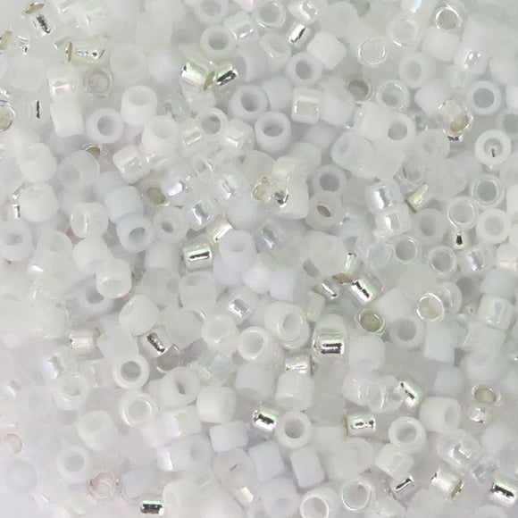 Toho Q bead 1.9mm Snow Ice mix 5g