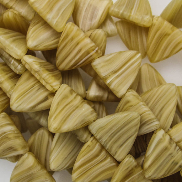 Cz 13x13mm triangle 3 tone camel 16pcs