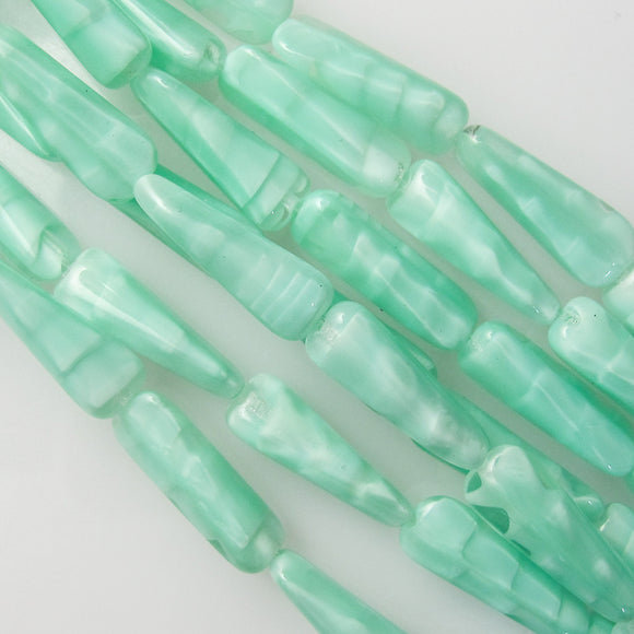 Cz 17x6 twist pearlised mint 11pcs