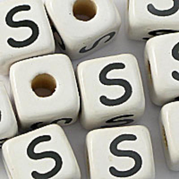 Cm 12mm letter white/black S 50pcs
