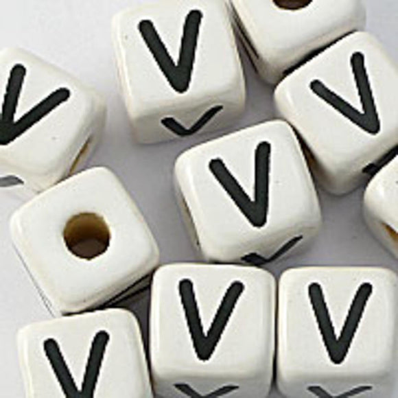 Cm 12mm letter white/black V 50pcs