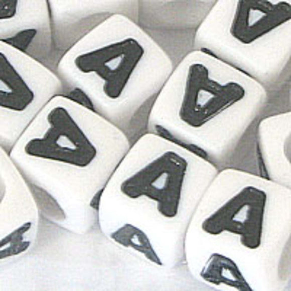 Plas 7mm cube black/white letter A 500p
