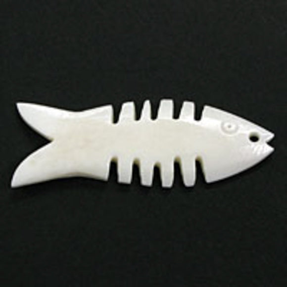 Bone 52x17mm fish natural 4pcs