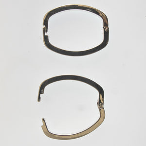 Metal 26mm hinged clasp oval NF SIL 2p