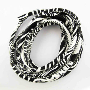 Cord 5mm rnd african cord blk/whit 2mts