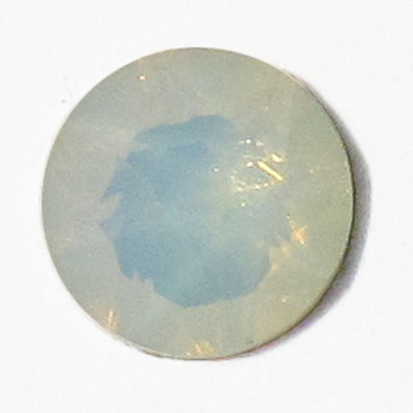 Austrian Crystals ss20 2088 white opal 24pcs