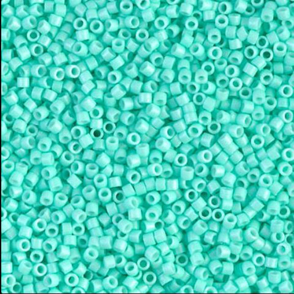 Delica DB 2122 Duracoat Op Mint Green 5g