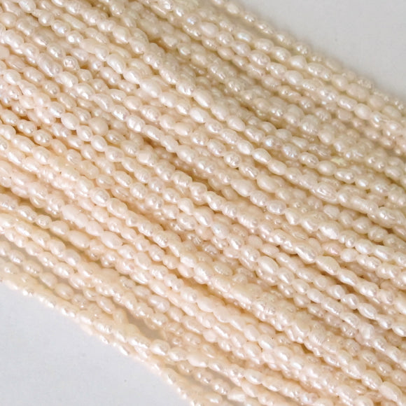 Semi prec 3x2.5mm rice pearl ivory 80+pcs