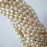 Semi prec 8x6mm rice pearl natural 46pcs