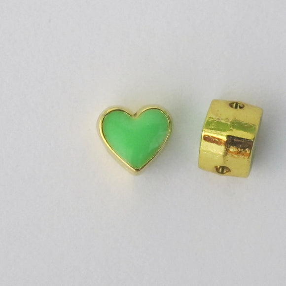 Metal 8mm heart 1mm hole gld/lime 4pcs