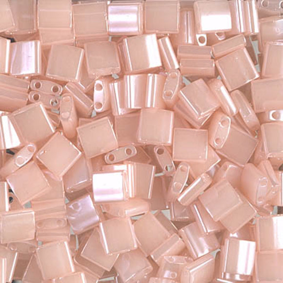 Tila HTL 519 pink pearl ceylon Qty 2g